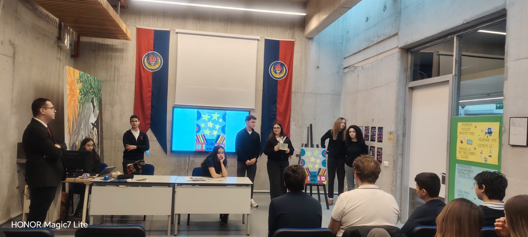 WhatsApp Image 2026-02-18 at 09.00.08